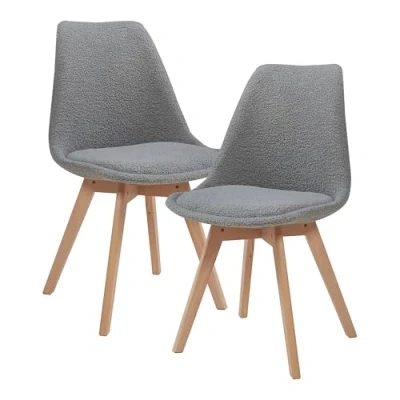 Afbeelding van [en.casa] Set van 2 eetkamerstoelen met comfortabele en gevoerde zitting, Scandinavische woonkamerstoel, robuuste constructie, kunststof hoes, krullend, beuken, 82 x 49 54 cm, grijs