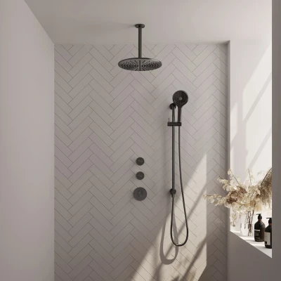 Afbeelding van Brauer Gunmetal Edition Regendoucheset inbouw hoofddouche 30cm plafondarm 20cm 3 gladde knoppen handdouche rond standen PVD geborsteld