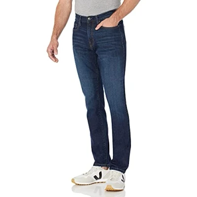 Image de Amazon Essentials Jean Coupe Athlétique Men&#039;s, Lavage Indigo, 32W / 34L