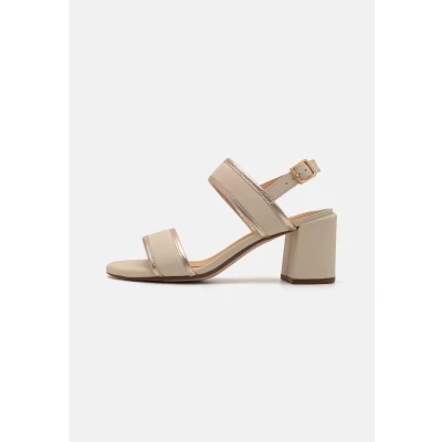 Afbeelding van Clarks Ezoria Sling Sandalen, Dames, Maat: 38, Cream Leer