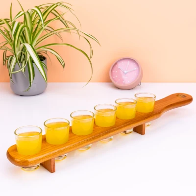 Afbeelding van Zes Shotglaasjes Op Serveertray