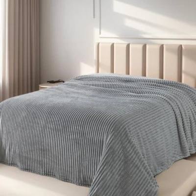 Afbeelding van HOZY Fleecedeken, 150 x 200 cm, asgrijs, zacht en warm, 350 g/m², deken voor tweepersoonsbed, sprei sofa, flanel, omkeerbaar, dubbelzijdig