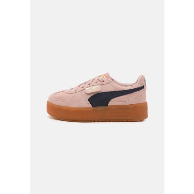 Afbeelding van Puma Palermo Elevata Sneakers laag, Dames, Maat: 41, Rose quartz Veloursleer