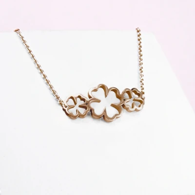 Image de Ponytail&amp;Co Collier avec 3 Trèfles Or Rose 38+6cm