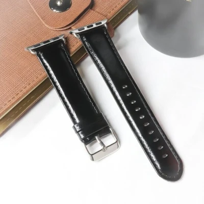 Afbeelding van Apple Watch Retro leren bandje Zwart Geschikt voor 38mm / 40mm 41mm