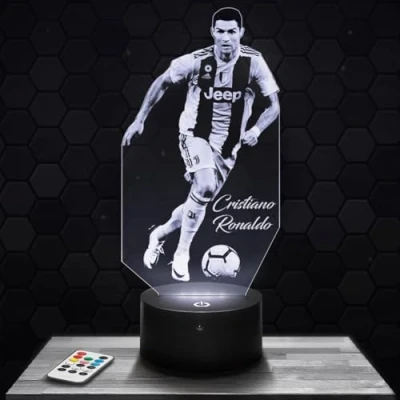 Afbeelding van Nachtlampje Touch C. Ronaldo Voetballer Sport Lamp 3D LED Illusie, Cadeau idee Kerstmis Verjaardag Jongens en Meisjes Nachtlamp Kinderkamer of Volwassenen TOP