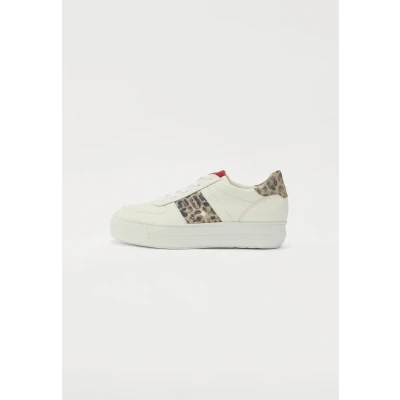 Afbeelding van Paul Green Sneakers laag, Dames, Maat: 36, White/almond Leer