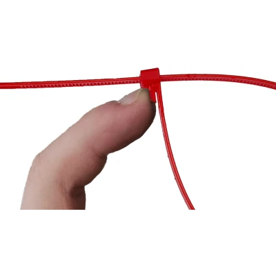 Afbeelding van 100 Stuks Rode Hersluitbare Kabelbinders 750 Mm Lang X 7.6 Rood Tyraps