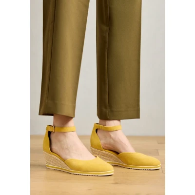 Afbeelding van Tamaris Dames Sleehakpumps 1 22309 42 600 normaal Maat: 36 EU