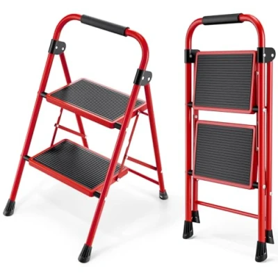 Afbeelding van KINGRACK Opvouwbare trapladder met 2 treden antislip en breed pedaal, kleine handgreep, robuuste stalen ladder, lichte draagbare trapladder, voor volwassenen, thuis, keuken, rood