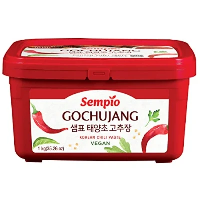 Image de Sempio Gochujang (2,2 lb) Pâte de piment coréen, sucrée, salée et épicée. Sauce au poivron rouge pour Tteokbokki, nourriture coréenne. Végétalien