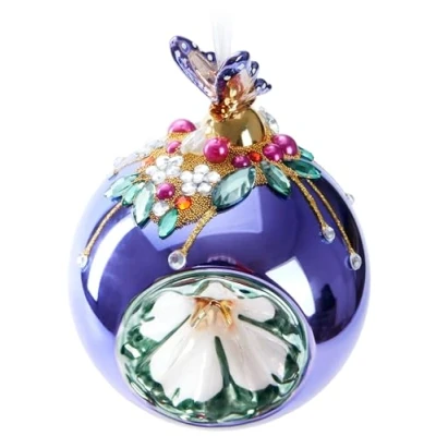 Afbeelding van BRUBAKER Premium Kerstbal Paars Met Vlinderfiguur 3,9 Inch (3,9 Inch) Kerstboom Ornament Kraal Decoraties Handgedecoreerde Glazen Kerstballen Kerstdecoratie