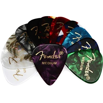 Afbeelding van Fender Celluloid Medley Plectrum Medium 12 stuks