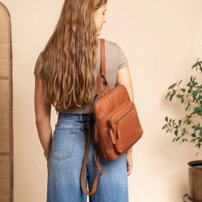 Afbeelding van Leren Rugzak Cognac Floran voor Dames The Chesterfield Brand