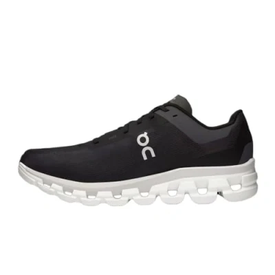 Afbeelding van ON Running Cloudflow 4 Heren Sneakers Cloud Schoenen Black White 3MD30100299 Maat EU 47 US 12
