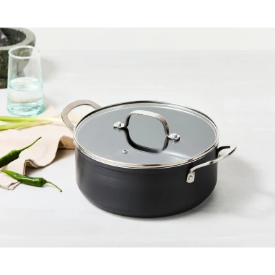 Afbeelding van ISENVI Victoria Forged keramische kookpan 24 CM RVS greep Antraciet Keramisch 100% PFAS, PTFE en PFOA vrij duurzaam Unieke Antiaanbaklaag Non stick bodem Geschikt voor alle warmtebronnen inclusief inductie