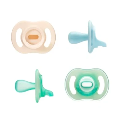 Afbeelding van Tommee Tippee Ultra lichte StayPut Dag en Nachtfopspeen, 0 6 maanden, set van 4 BPA vrije Siliconen fopspeen uit één stuk