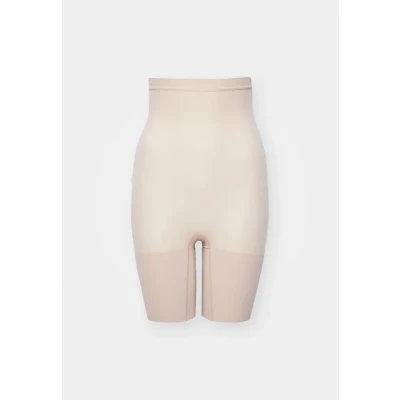 Afbeelding van SPANX dames Oncore corrigerende short in de kleur Beige, maat: M