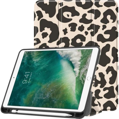 Afbeelding van iMoshion Tablet Hoes Geschikt voor iPad Air 2 (2014) / 1 (2013) 6 (2018) 9.7 inch 5 (2017) Design Trifold Bookcase Meerkleurig /Leopard