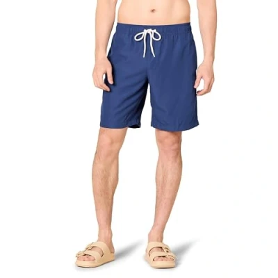 Image de Amazon Essentials Short de Bain 23cm avec Doublure en Maille, Poches, Fermeture à Cordon Homme, Bleu, L