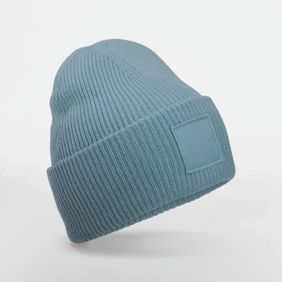 Afbeelding van Beechfield Muts met brede revers en toon op patch B336R Dusty Blue