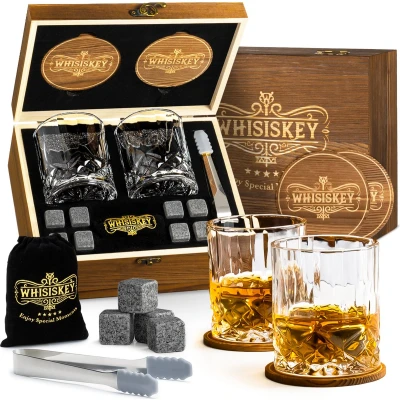 Afbeelding van Whisiskey Luxe Whiskey Set Incl. 2 Glazen, 8 Stones, Onderzetters, Fluwelen Opbergzak, Opbergbox Whisky Geschenkdoos Glas Herbruikbare IJsblokjes