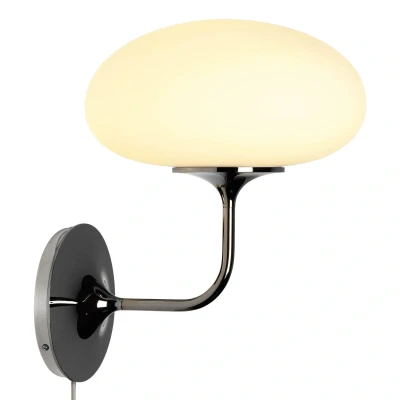 Afbeelding van GUBI Stemlite wandlamp met stekker