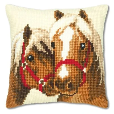 Afbeelding van Kruissteekkussen paarden 0008505