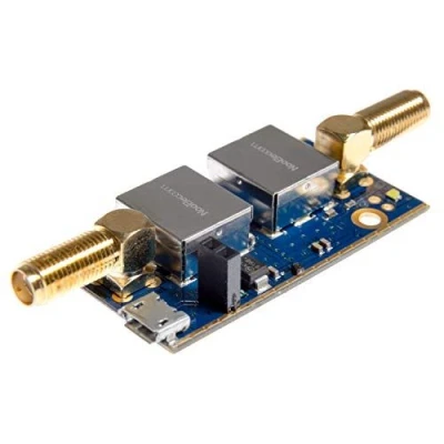 Image de NooElec SAWbird+ IO Barebones Filtre Saw de Qualité Supérieure et Module LNA à Ultra Faible Bruit en Cascade pour Applications