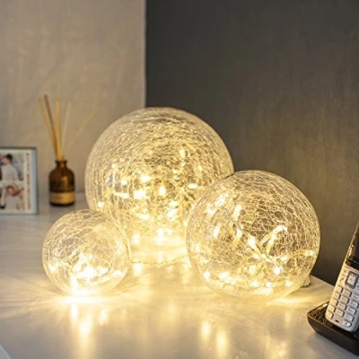 Afbeelding van Lights4fun Set van 3 decoratieve led lichtballen, wit, cahud, gebarsten glas, werkt op batterijen en stopcontact met schakelaar voor gebruik binnenshuis