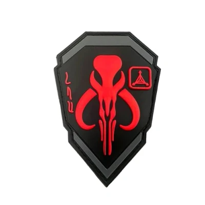 Afbeelding van patch Nation Bounty Hunter Boba Fett Mandalorian Bantha Skull zwart PVC paintball