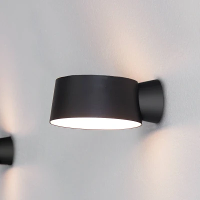 Afbeelding van LOOM DESIGN LED wandlamp Cookie zwart aluminium Ø 15 cm