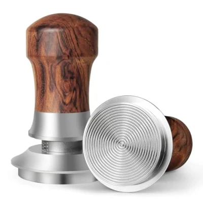 Afbeelding van HOLIHOKY koffiepers 54 mm, veerbelaste met 304 roestvrijstalen schroefdraadbodem, espressopers voor salie, walnoot handvat