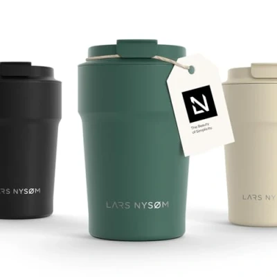 Afbeelding van LARS NYSØM &#039;Bevægelse&#039; Thermos Coffee Mug to go 380ml BPA vrij met Isolatie Lekvrije Roestvrijstalen Thermosbeker Bayberry
