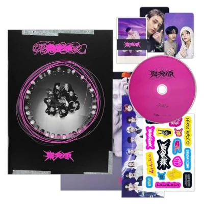 Afbeelding van Stray Kids Rock Star (Strandard Roll Ver.) Photobook + CD R fotokaart mini panoramaposter sticker 2 badges 5 extra fotokaarten