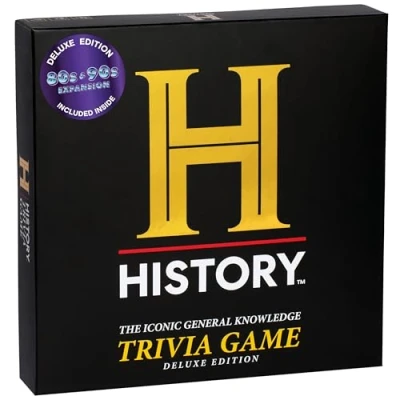 Afbeelding van HISTORY Channel Trivia Board Game Deluxe Edition met jaren 80 en 90 uitbreidingspakket, 2400+ algemene kennisvragen. Leuk feestkaartspel voor volwassenen, familie tieners in het Pursuit of Trivial