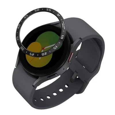 Afbeelding van kwmobile Beschermende Ring geschikt voor Samsung Galaxy Watch 5 (40mm) Fitness Tracker Bezel smartwatch Beschermring in zwart / zilver.