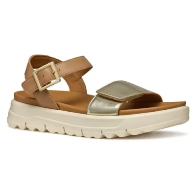 Afbeelding van Geox Sandalen met plateauzool, Dames, Maat: 37, Light gold beige Leer en textiel