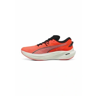 Afbeelding van Deviate NITROâ¢ 3 hardloopschoenen voor Heren, Zwart/Rood, Maat 41 PUMA
