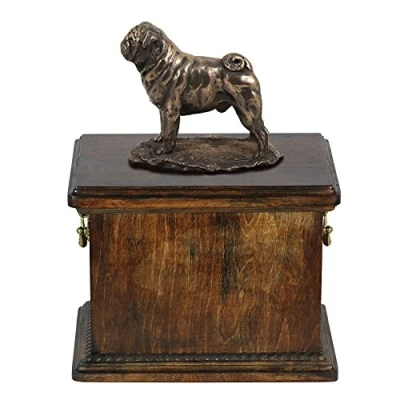 Afbeelding van Elegante urn hond voor de as van een pug met beeldje in klassieke stijl