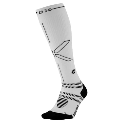 Afbeelding van STOX Energy Socks, Hardloopsokken voor Mannen, Premium Compressiesokken, Gerichte ondersteuning en stabiliteit, Sneller Herstel, Verlichting zwellingen pijn