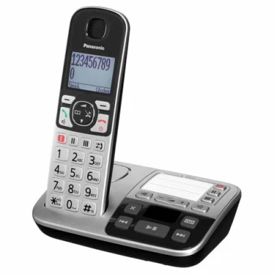 Afbeelding van Panasonic KX TGE520GS DECT seniorentelefoon met noodoproep (draadloos, vaste telefoon antwoordapparaat, grote toetstelefoon, Eco Plus) zilver zwart