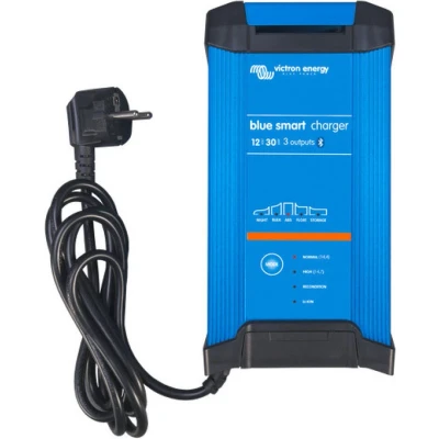 Afbeelding van Blue smart ip22 charger 12/30 (3)