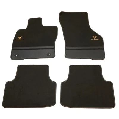Afbeelding van Seat 5FG863011MLOE Set van 4 hoogwaardige velours vloermatten met Cupra opschrift
