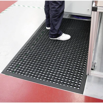 Afbeelding van COBA Europe RP010001 RAMPMAT Werkplaatsmat (l x b h) 1.5 m 0.9 14 mm Zwart