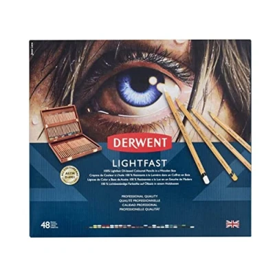 Afbeelding van Derwent Lightfast 48 st houten doos DLI2305692