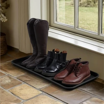 Afbeelding van Navaris 3x schoenlekbakken voor 5 paar schoenen Laarzen afdruipbakken met profiel 76 x 38 cm Als plantenschotel of voerbak onderzetter Zwart