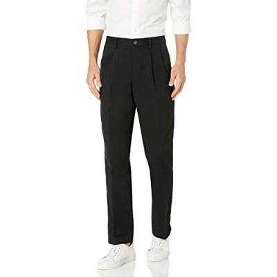 Image de Amazon Essentials Pantalon chino plissé infroissable pour homme (disponible en grandes tailles larges), noir, 81,3 x 78,7 cm (l L)