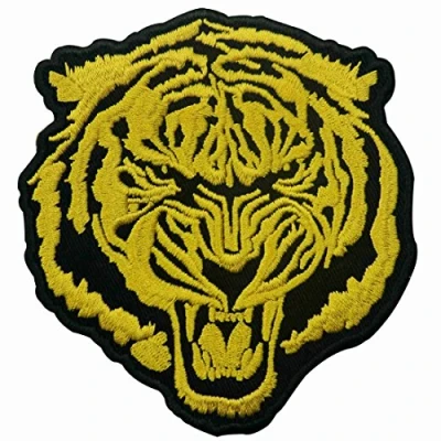 Afbeelding van Geborduurde patch in de vorm van een gouden tijger, om op te naaien of plakken met strijkijzer