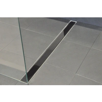Afbeelding van Wiesbaden glasrooster voor douchegoot 60 x 7 cm glanzend zwart